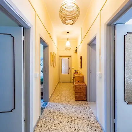 Guesthost - Maria Villa